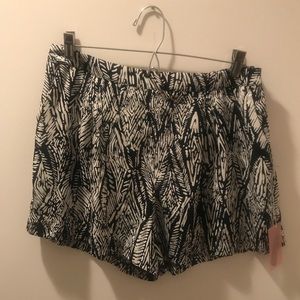 NWT Forever 21 Patterned Shorts